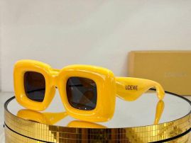 Picture of Loewe Sunglasses _SKUfw45925201fw
